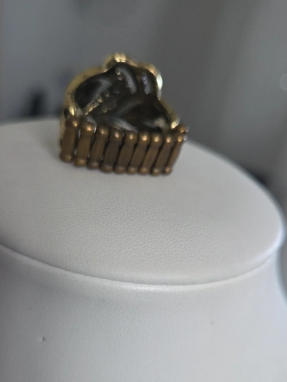 Paparazzi Brass Gem Ring NWOT